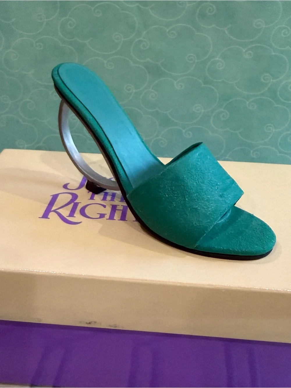 Just the Right Shoe “Geometrika” #25029 (1999) Collectible Shoe
